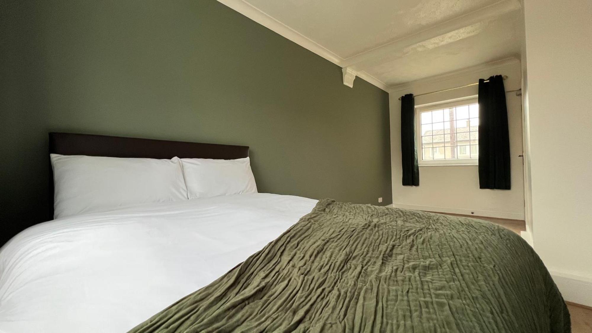 Homely 5-bed Greenwich With Free Parking And A Large Garden *