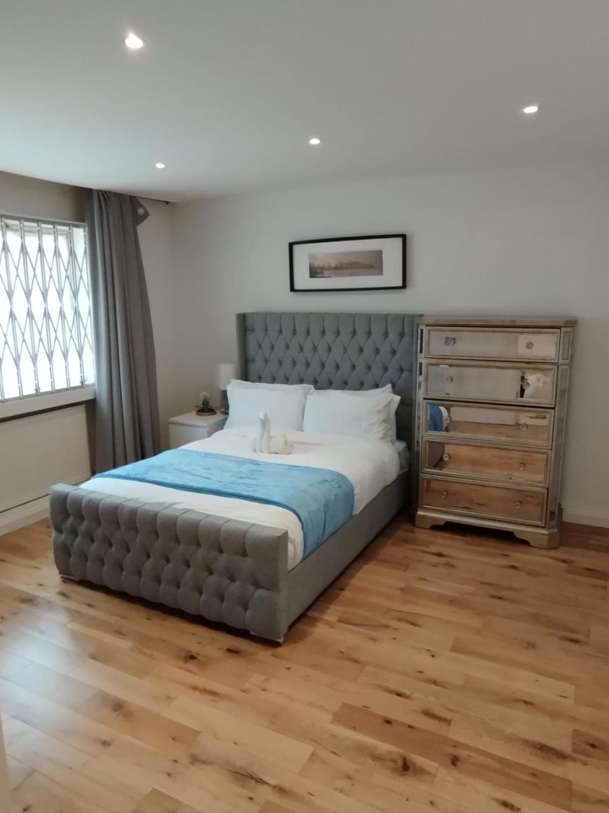Villa Porchester Place London