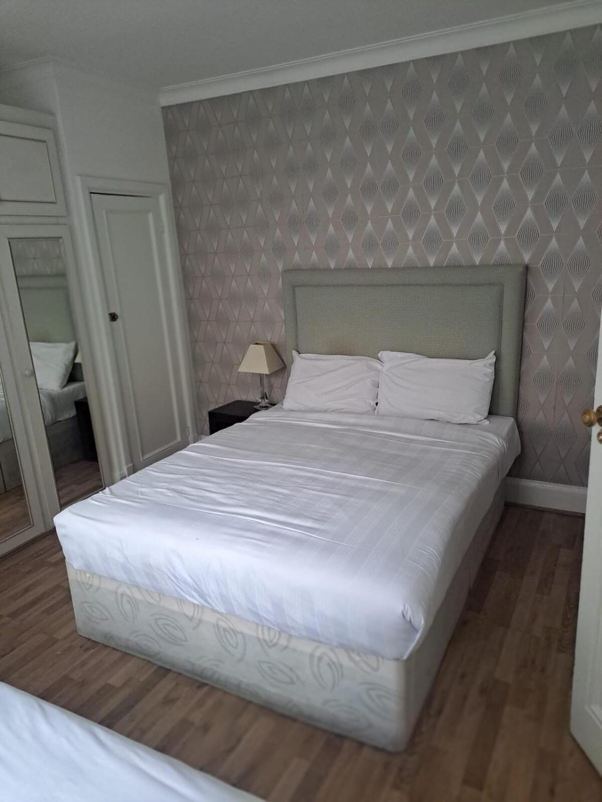 Apartment Lovely Standard One Bedroom
