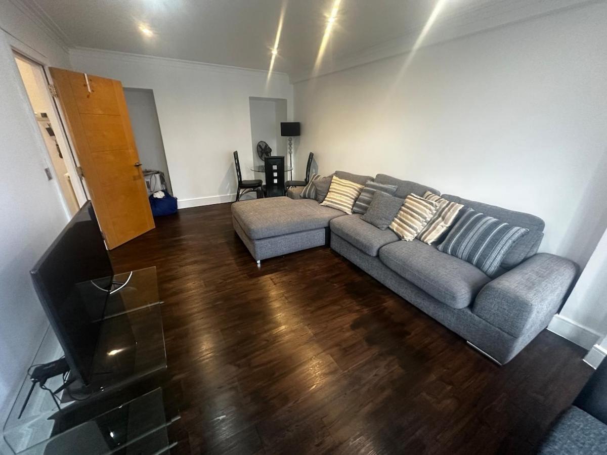 Leilighet Forset Court London