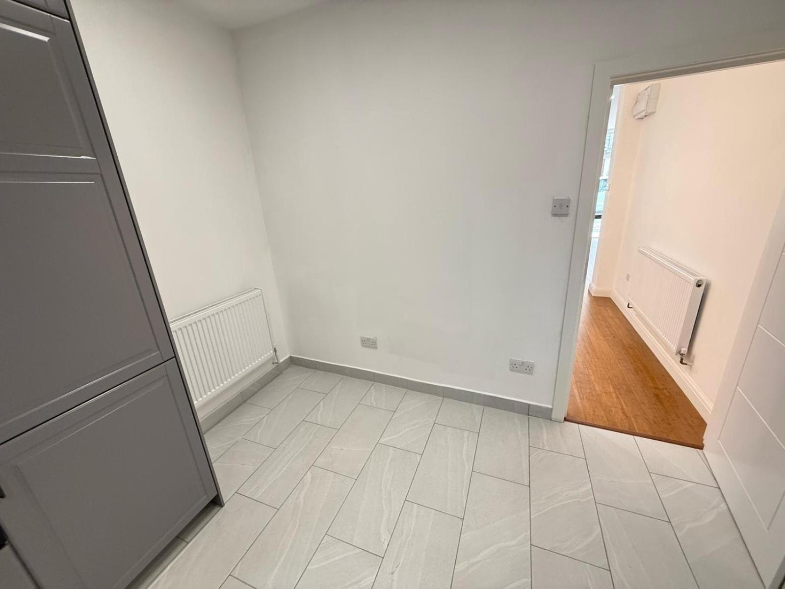 Bell Street 2 Bedroom Flat B Apartment *