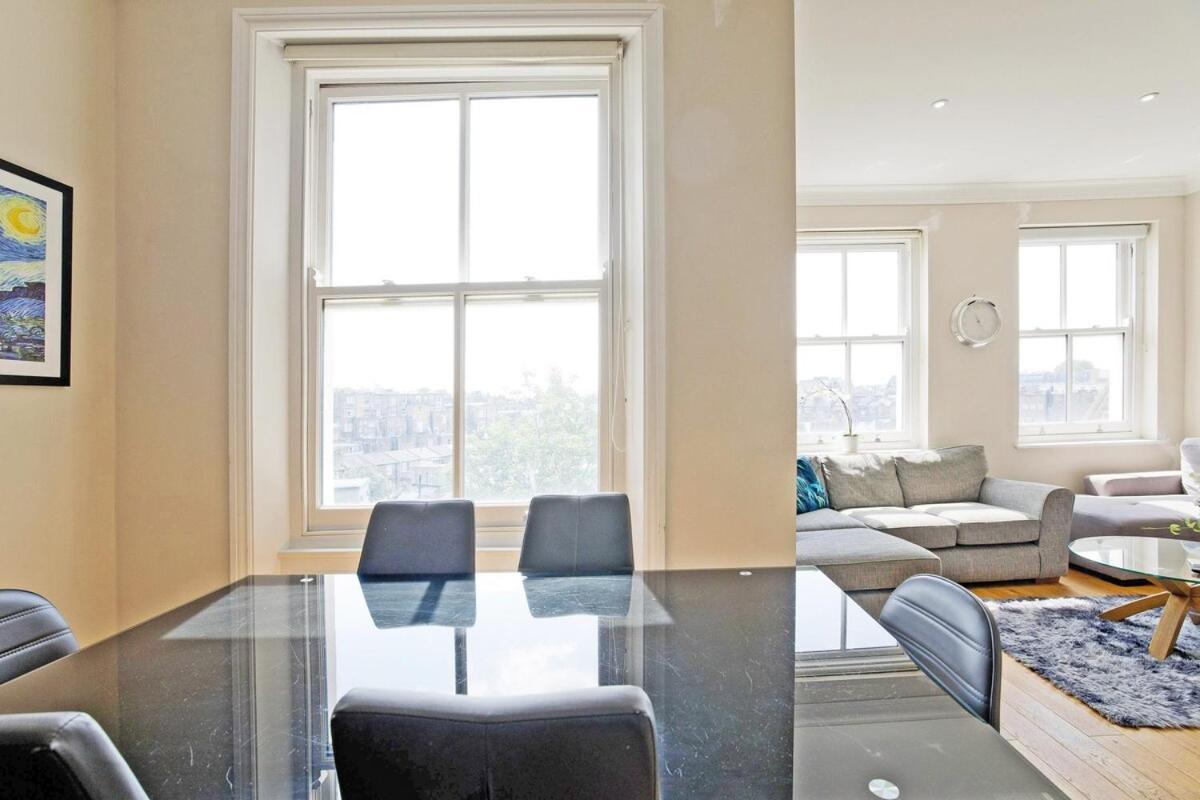 Bright & Modern 2br Flat In Kensington Appartement Londen