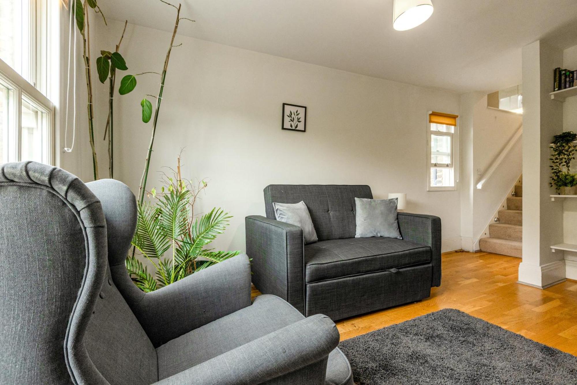 Apartment Cosy 2Br Apt, 6 Mins Train Station, Wimbledon London
