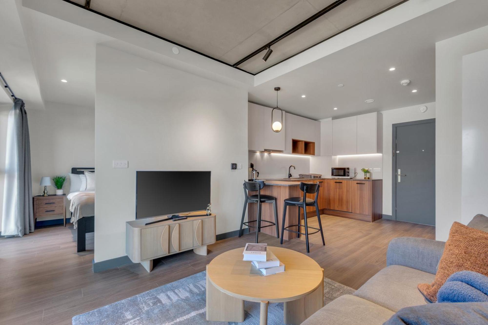 Apartment Chic Luna Near Wembley Park By Mysquare