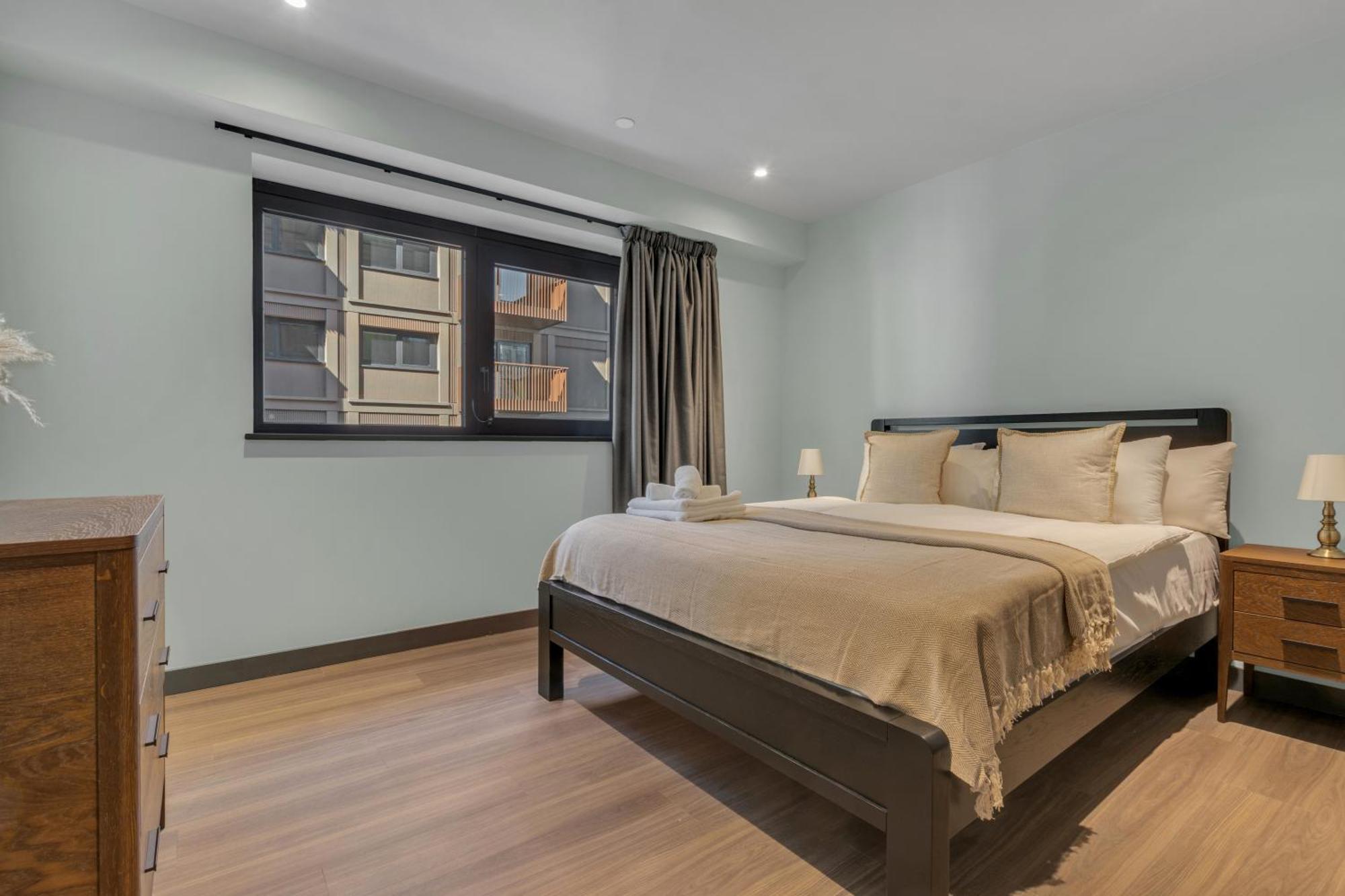 Chic Luna Near Wembley Park By Mysquare Apartment *