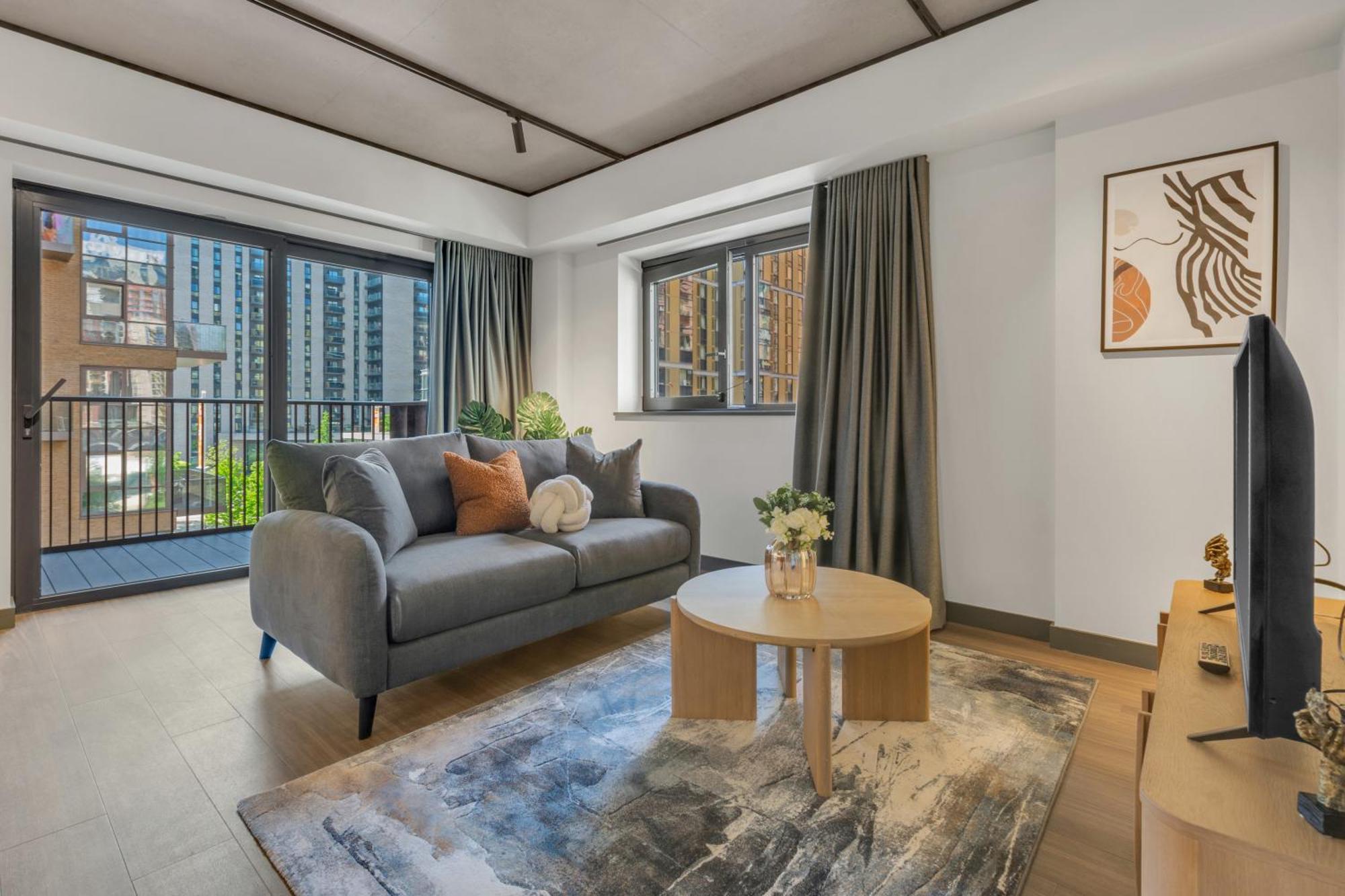 Chic Luna Near Wembley Park By Mysquare Apartment London