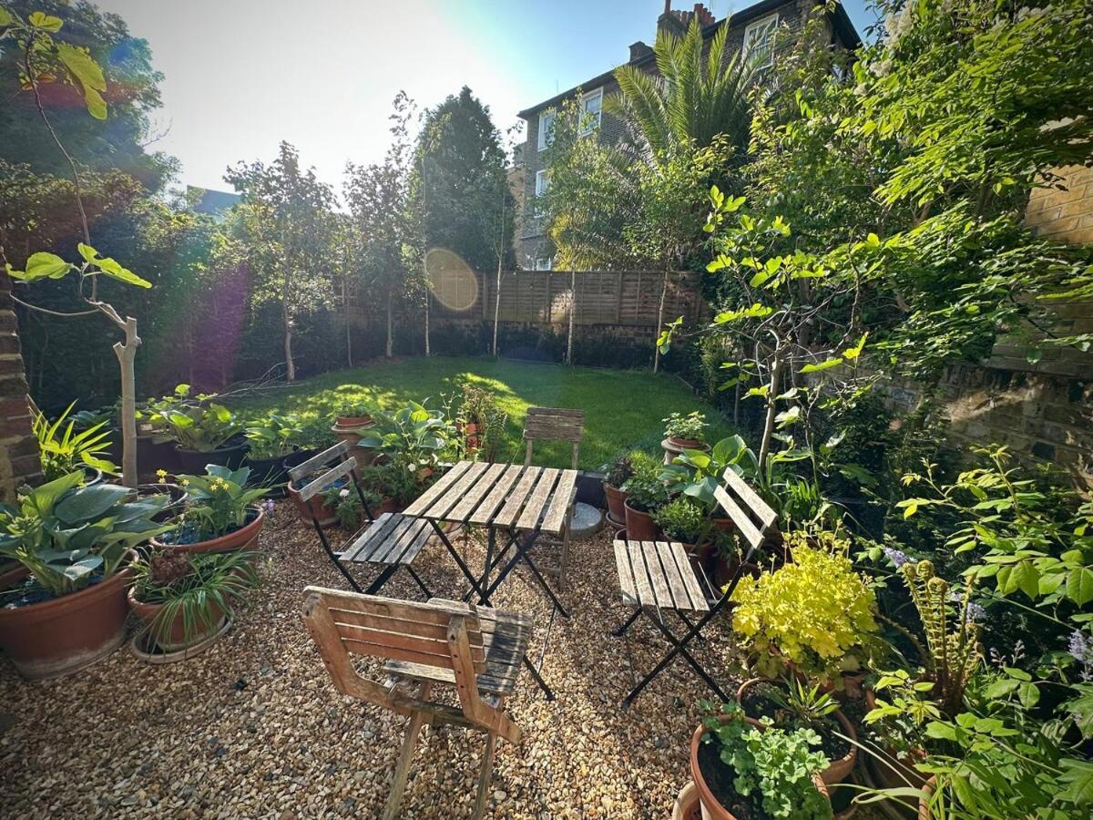Large 1 Bd Period Garden Flat, Kings Cross - Camden *