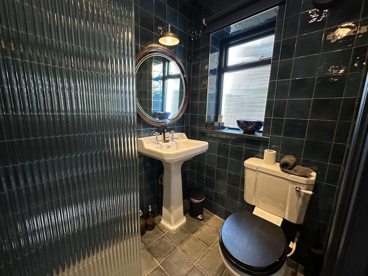 Large 1 Bd Period Garden Flat, Kings Cross - Camden *