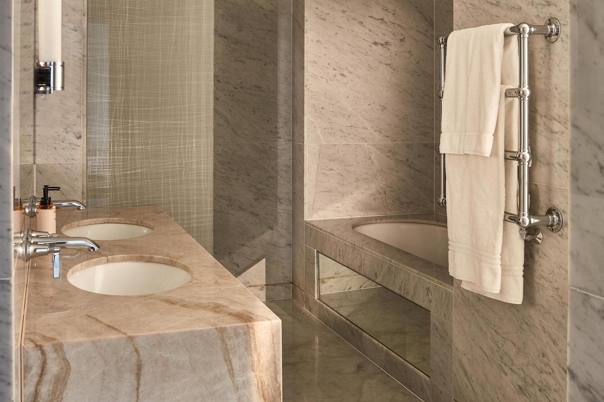 Hotell The Berkeley, Maybourne Collection 5*