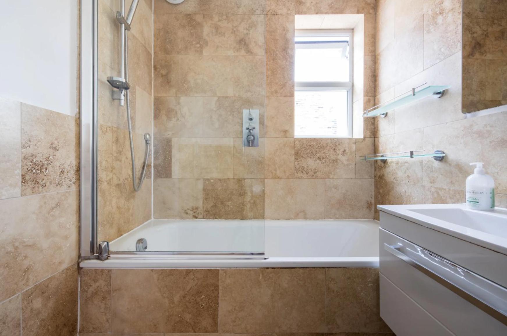 Apartment Chic In Kensington Olympia *