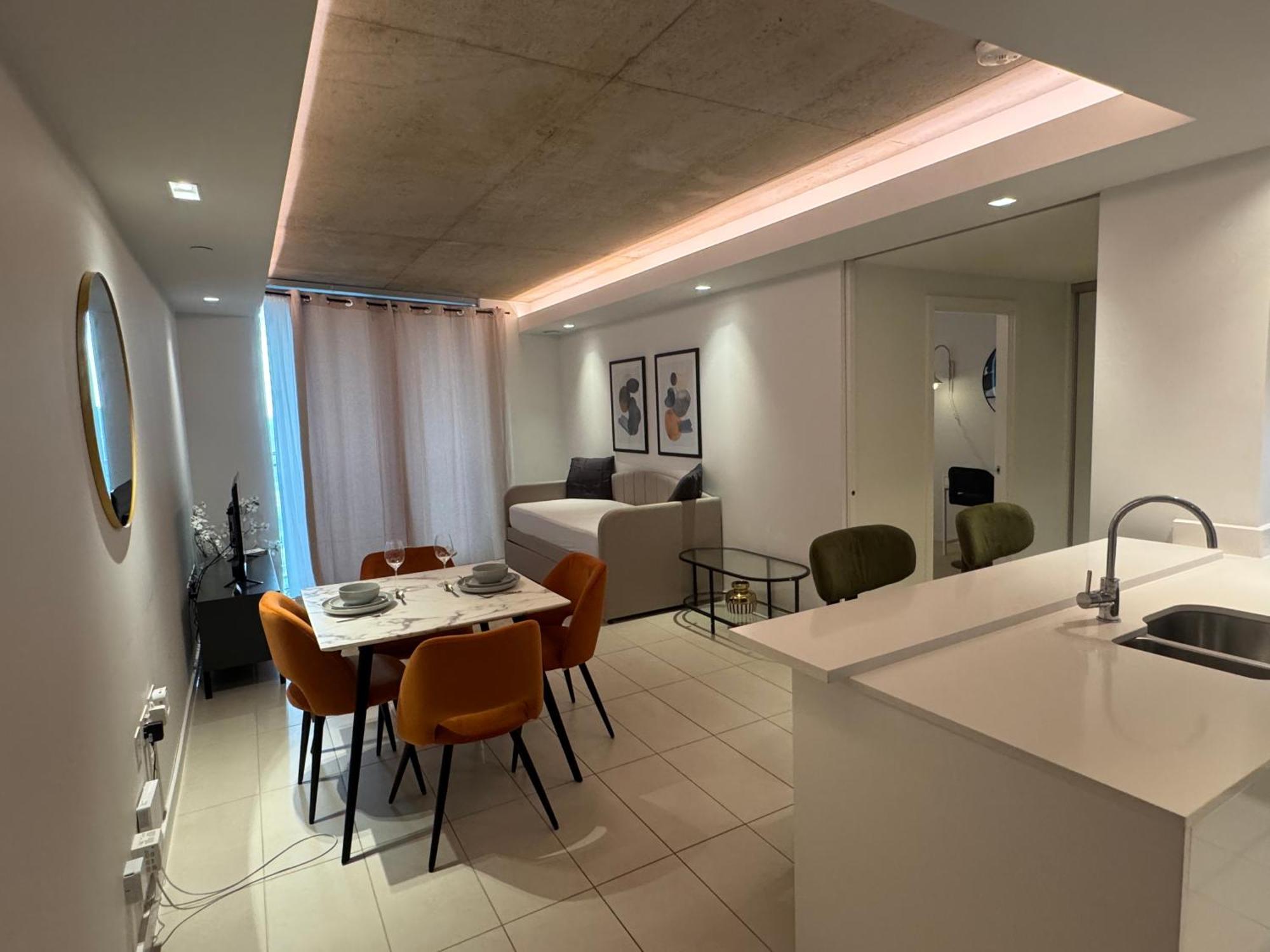 The Heights At Riverline O2 View & Ac