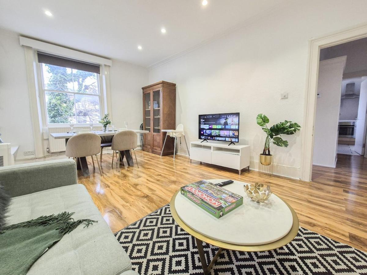 Stylish 2-bedroom Near Abbey Road, Maida Vale Apartment *
