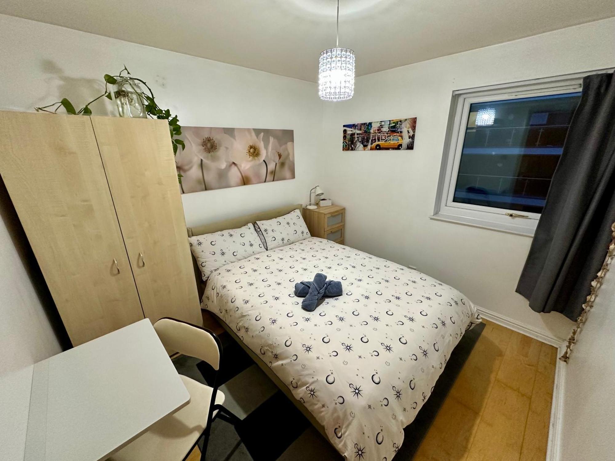Cozy Close To Canary Wharf, The O2 And Excel