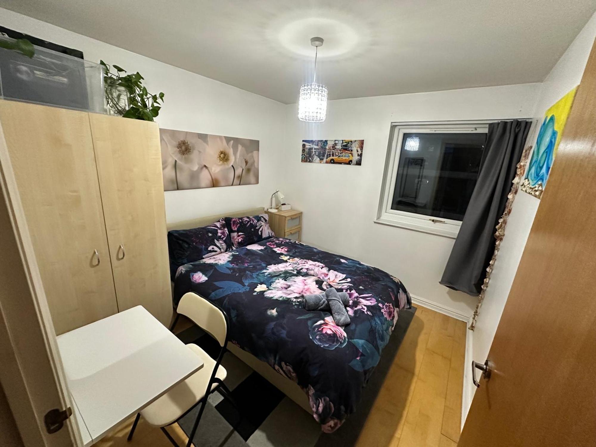 Cozy Close To Canary Wharf, The O2 And Excel *