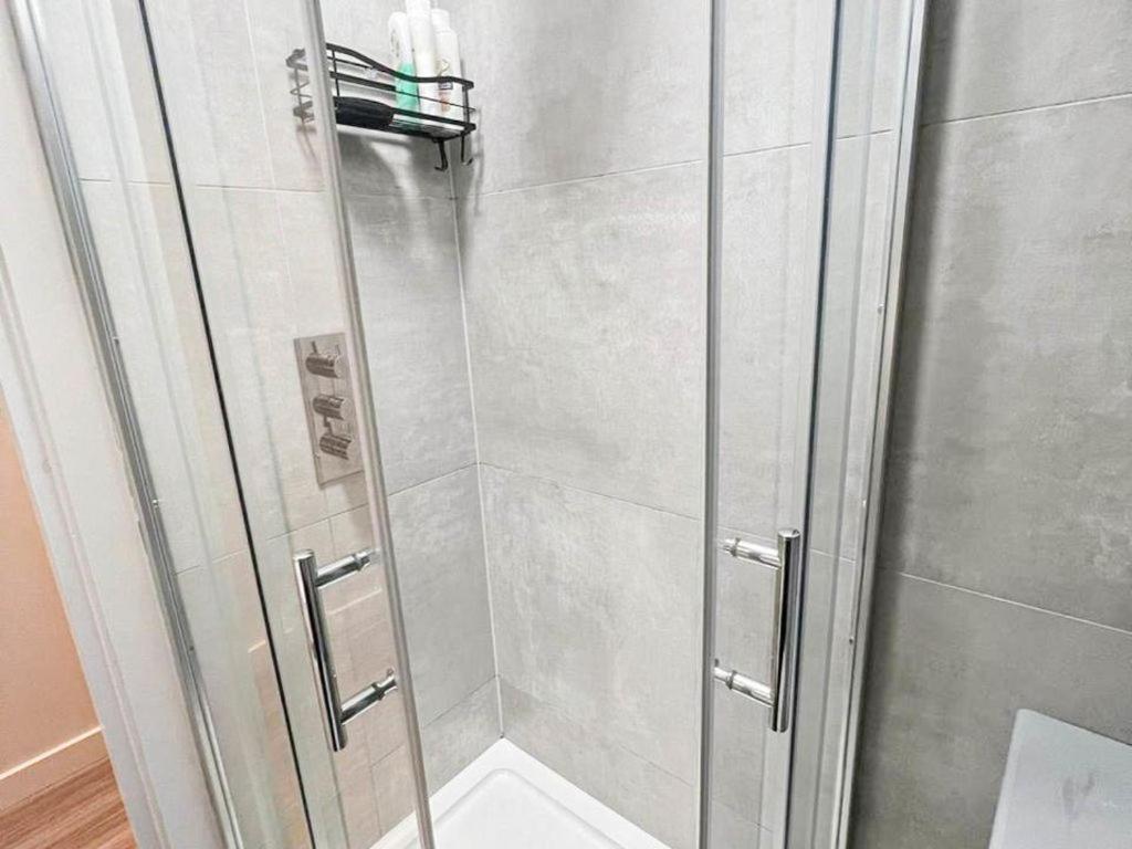 Chic 1-bedroom Flat In Elephant & Castle, Near The Shard Londen