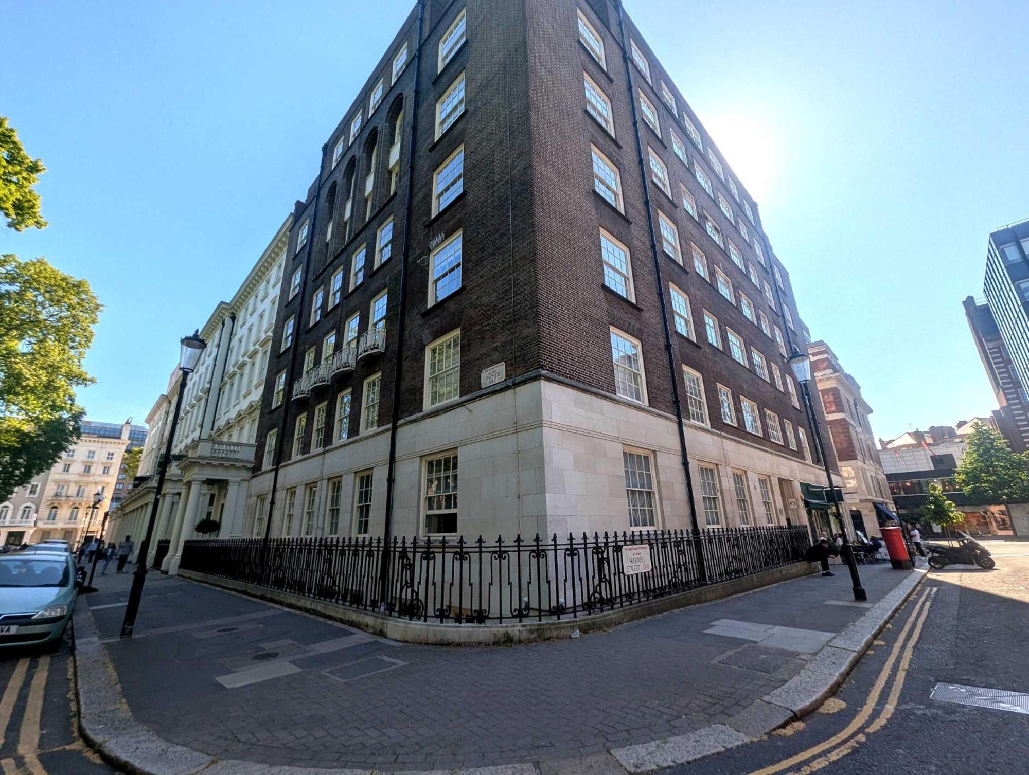 Estatesmen Knightsbridge *