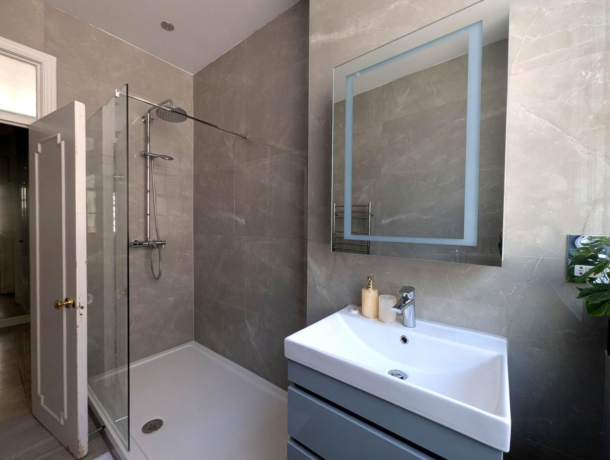 Apartment Estatesmen Knightsbridge *