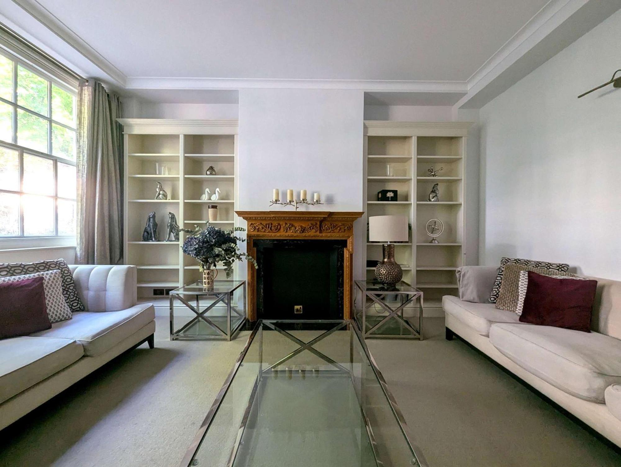 Estatesmen Knightsbridge London