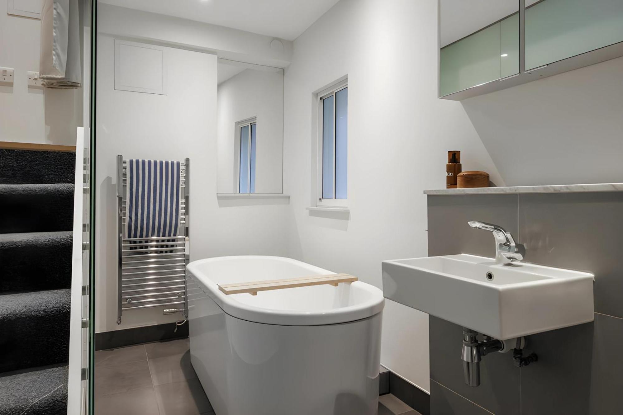 Apartment Soho And Covent Garden Luxury Living For 4 In 1-bedroom Flat *