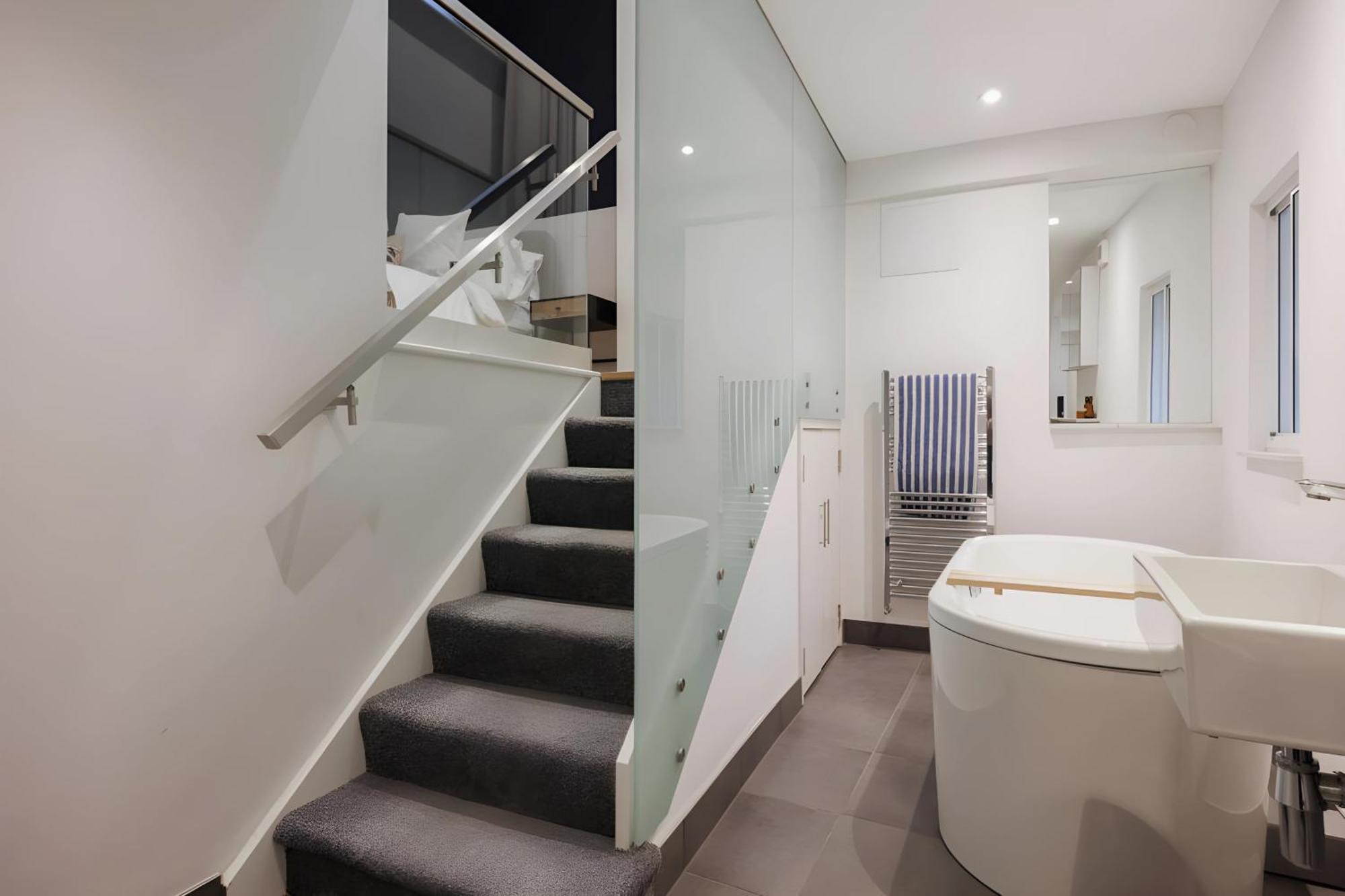 Soho And Covent Garden Luxury Living For 4 In 1-bedroom Flat Apartment