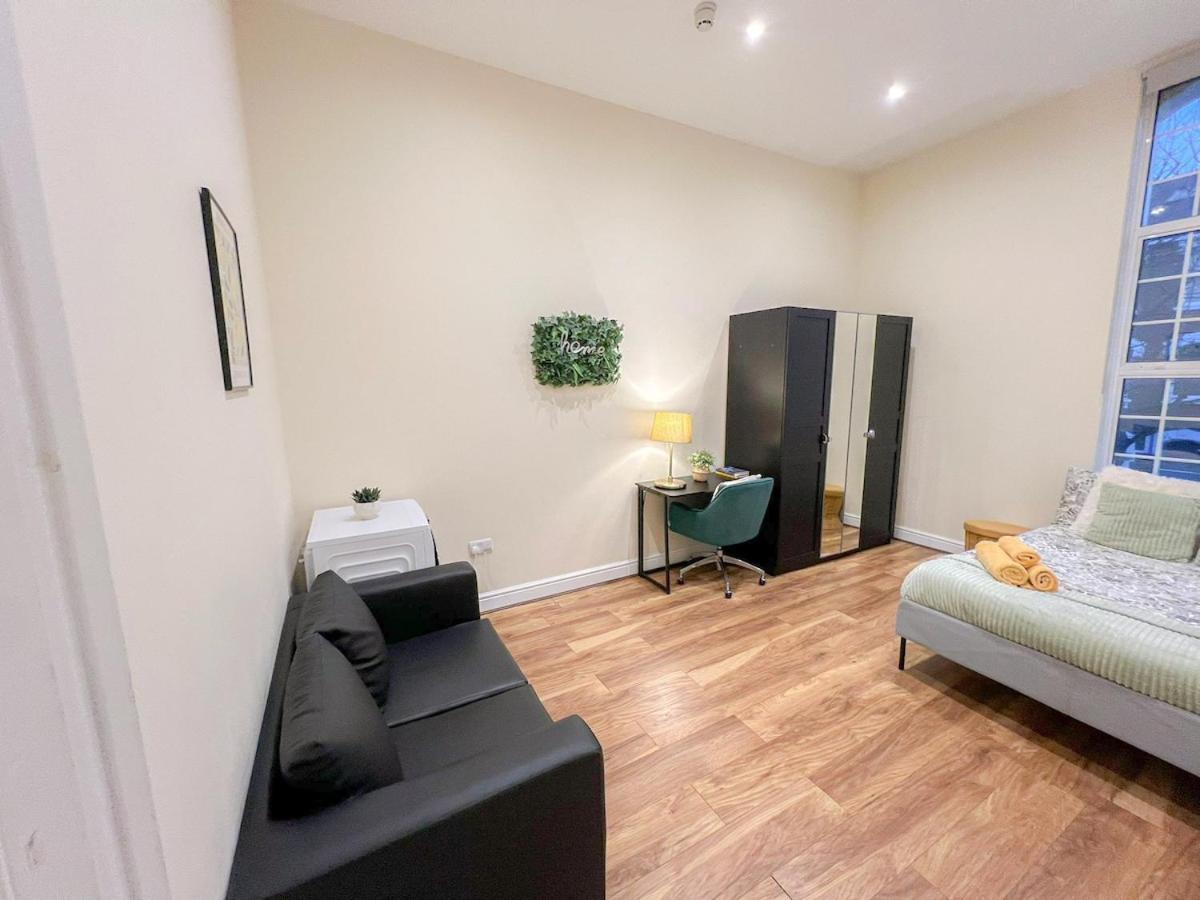 Cosy 2-bedroom Flat With Free Wi-fi In Shepherds Bush Near Westfield