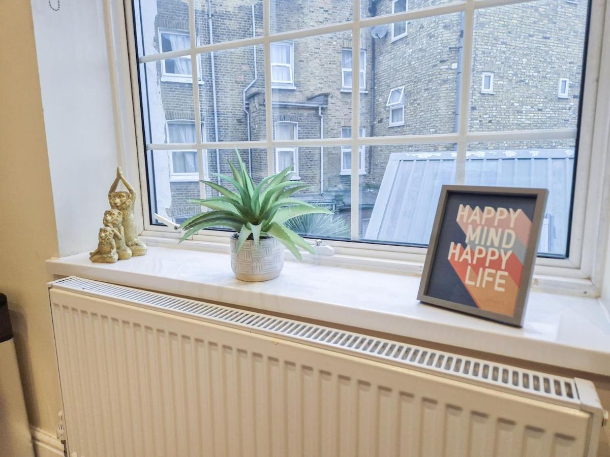 Cosy 2-bedroom Flat With Free Wi-fi In Shepherds Bush Near Westfield