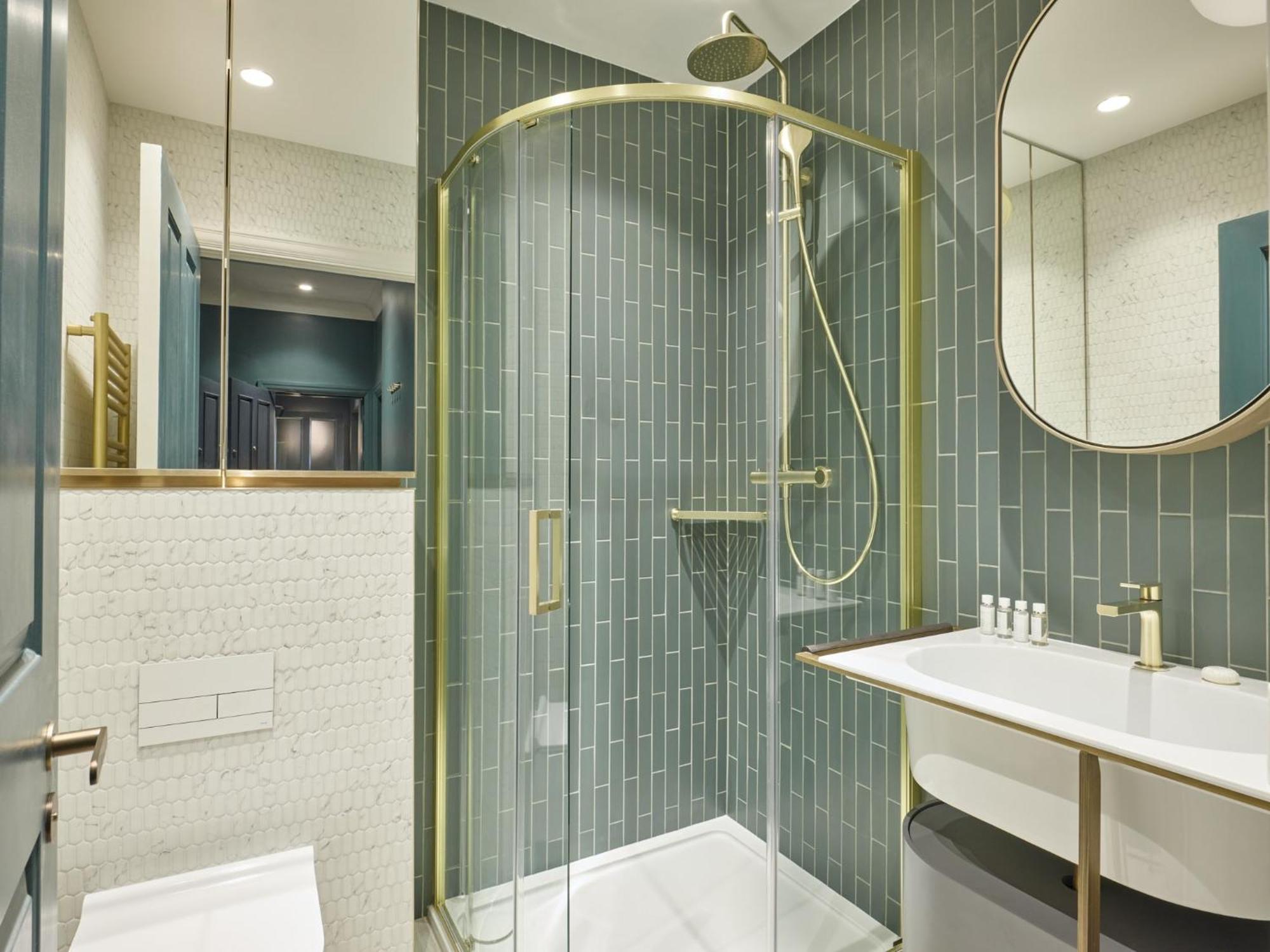 Belgravia Designer - For 4 Apartment