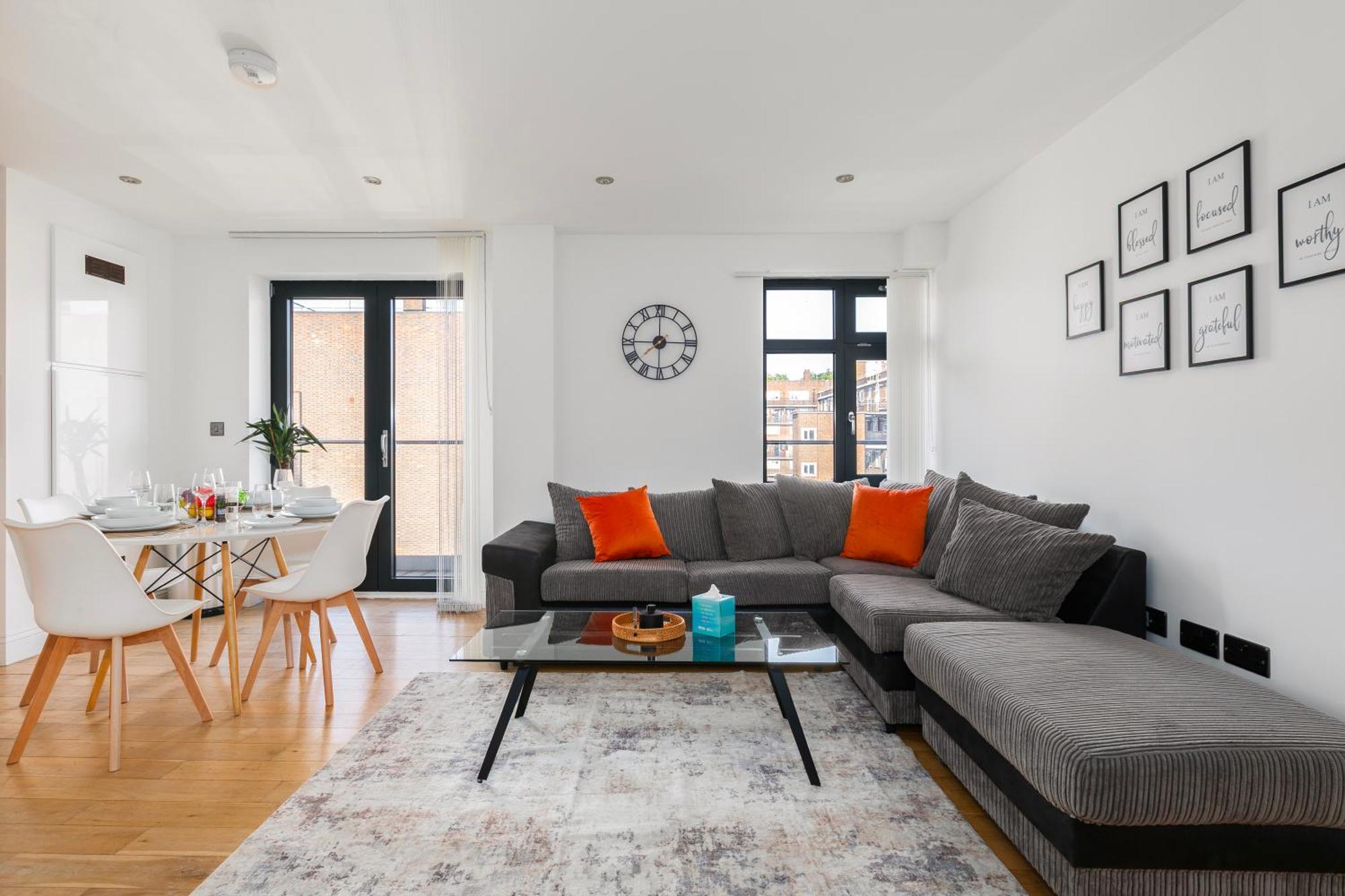 Hoxton Shoreditch 2 Bdr 2 Bath Balcony London