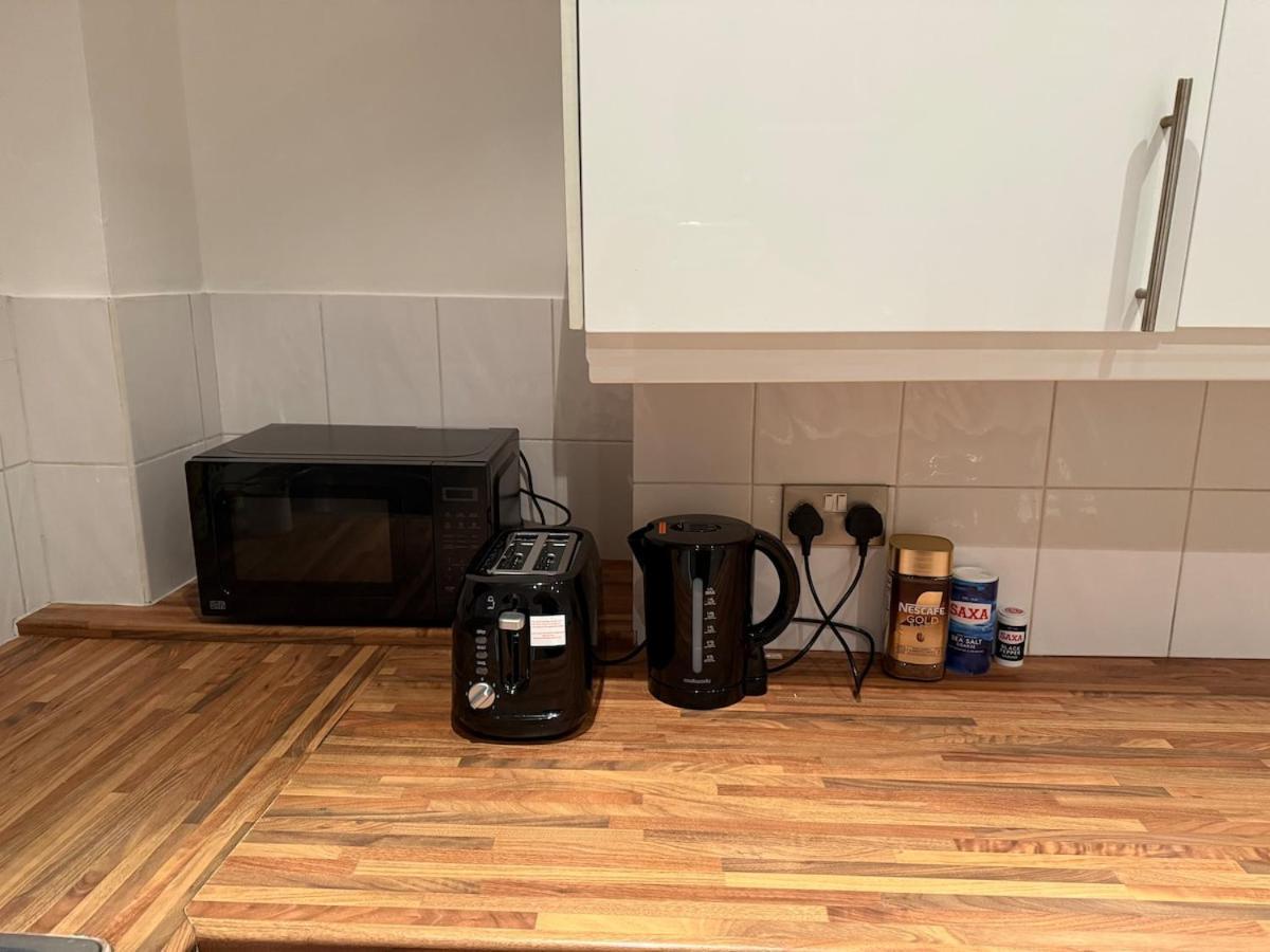 Warren Street 4 Bedrooms Private Suite London