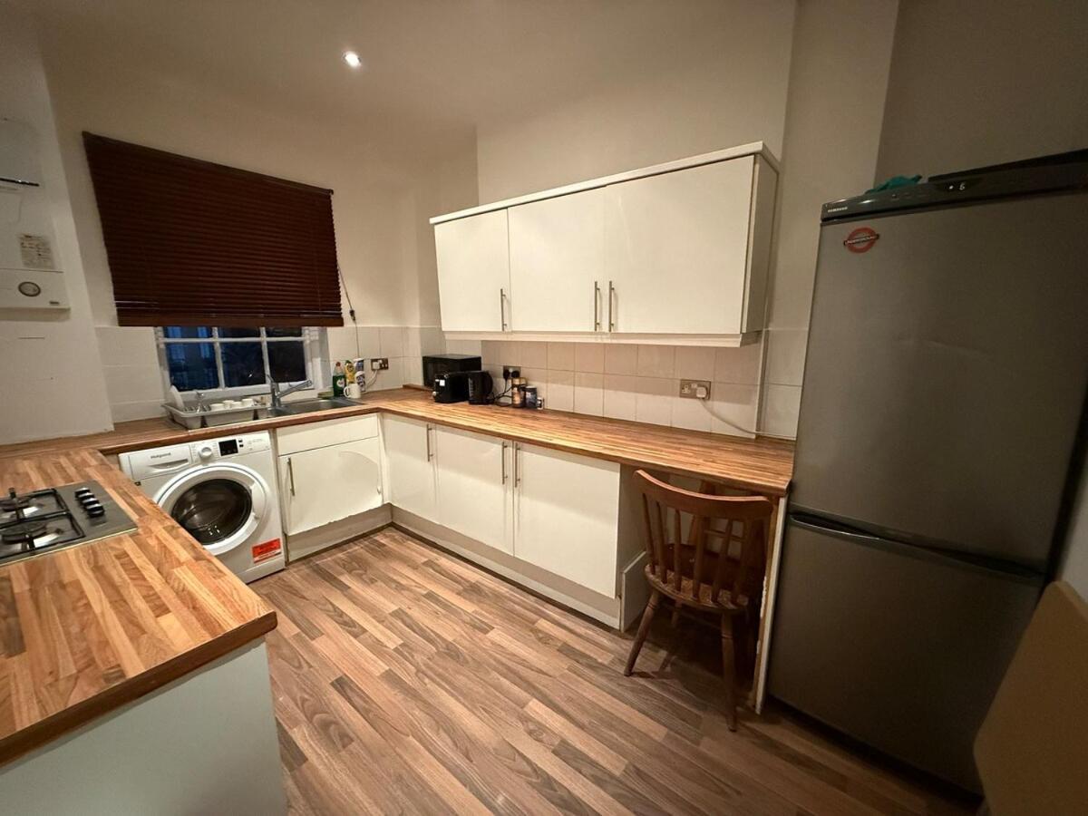 Apartment Warren Street 4 Bedrooms Private Suite *