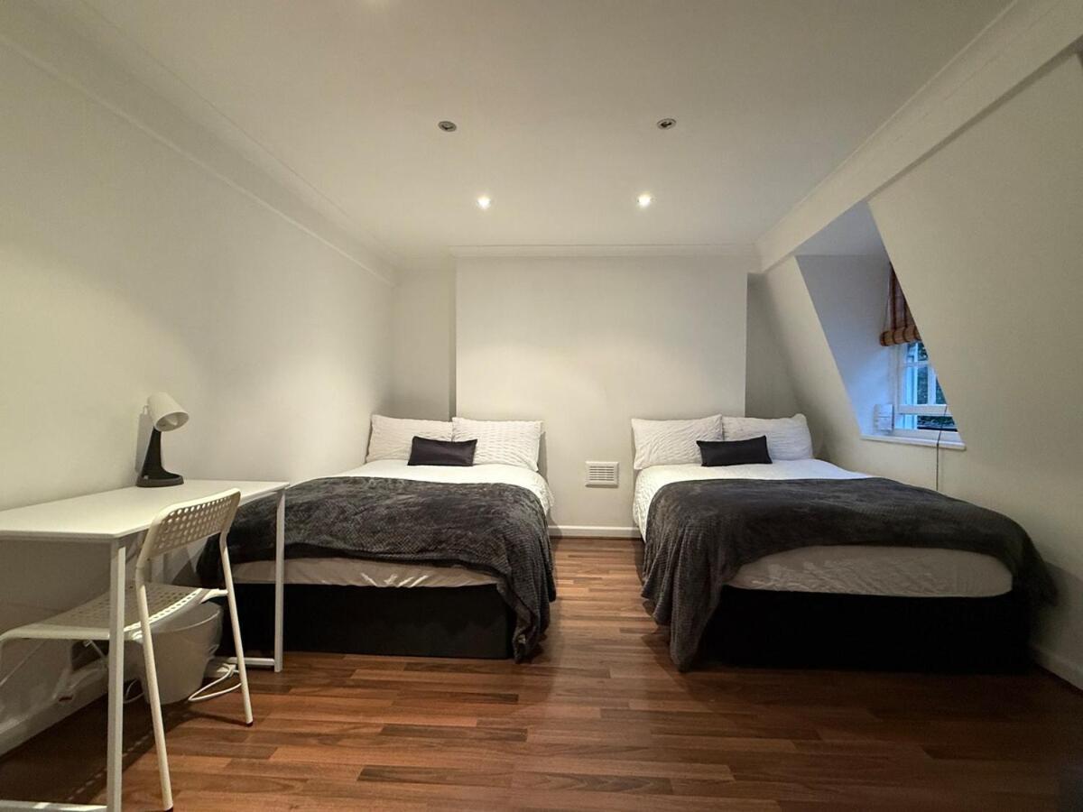 Warren Street 4 Bedrooms Private Suite Apartment *