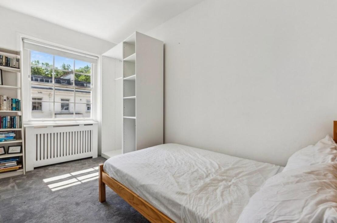 Bright 3 Bedroom Duplex With Roof Terrace Views * London