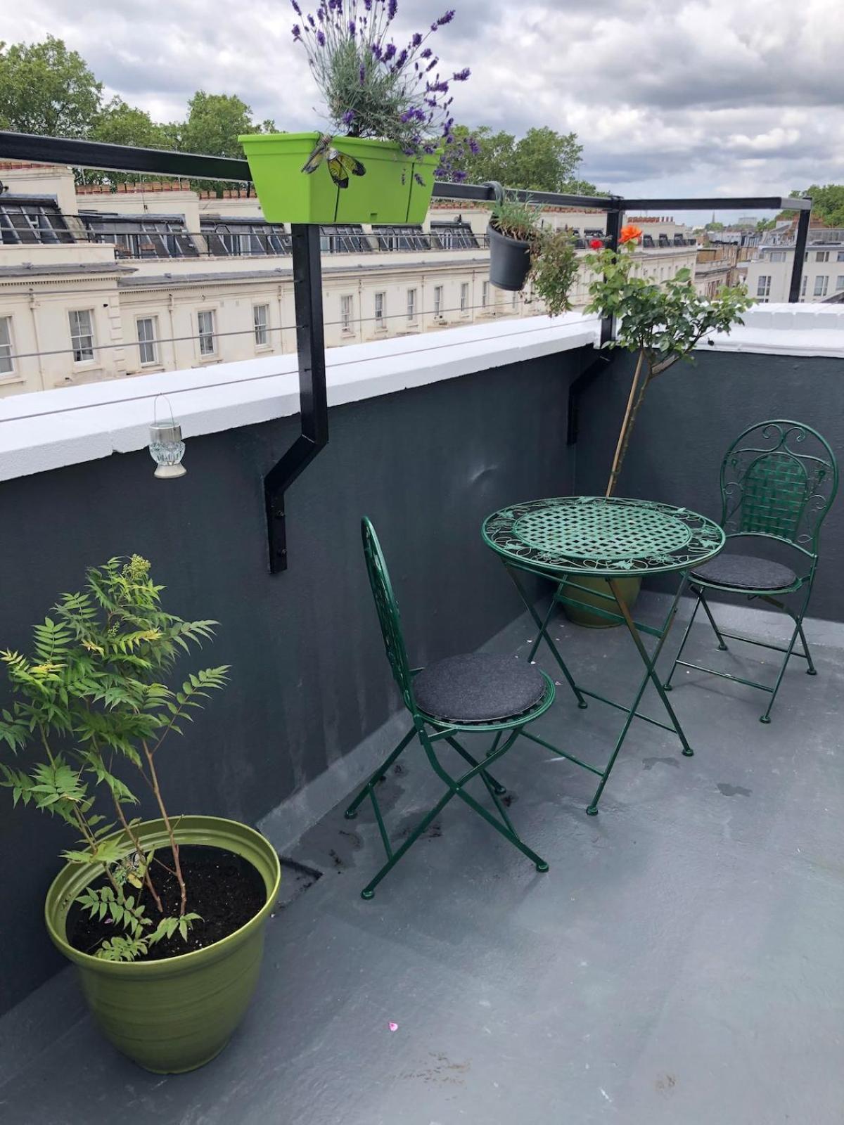 Bright 3 Bedroom Duplex With Roof Terrace Views Apartment *