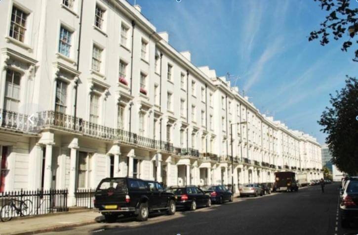 Apartment Bright 3 Bedroom Duplex With Roof Terrace Views London
