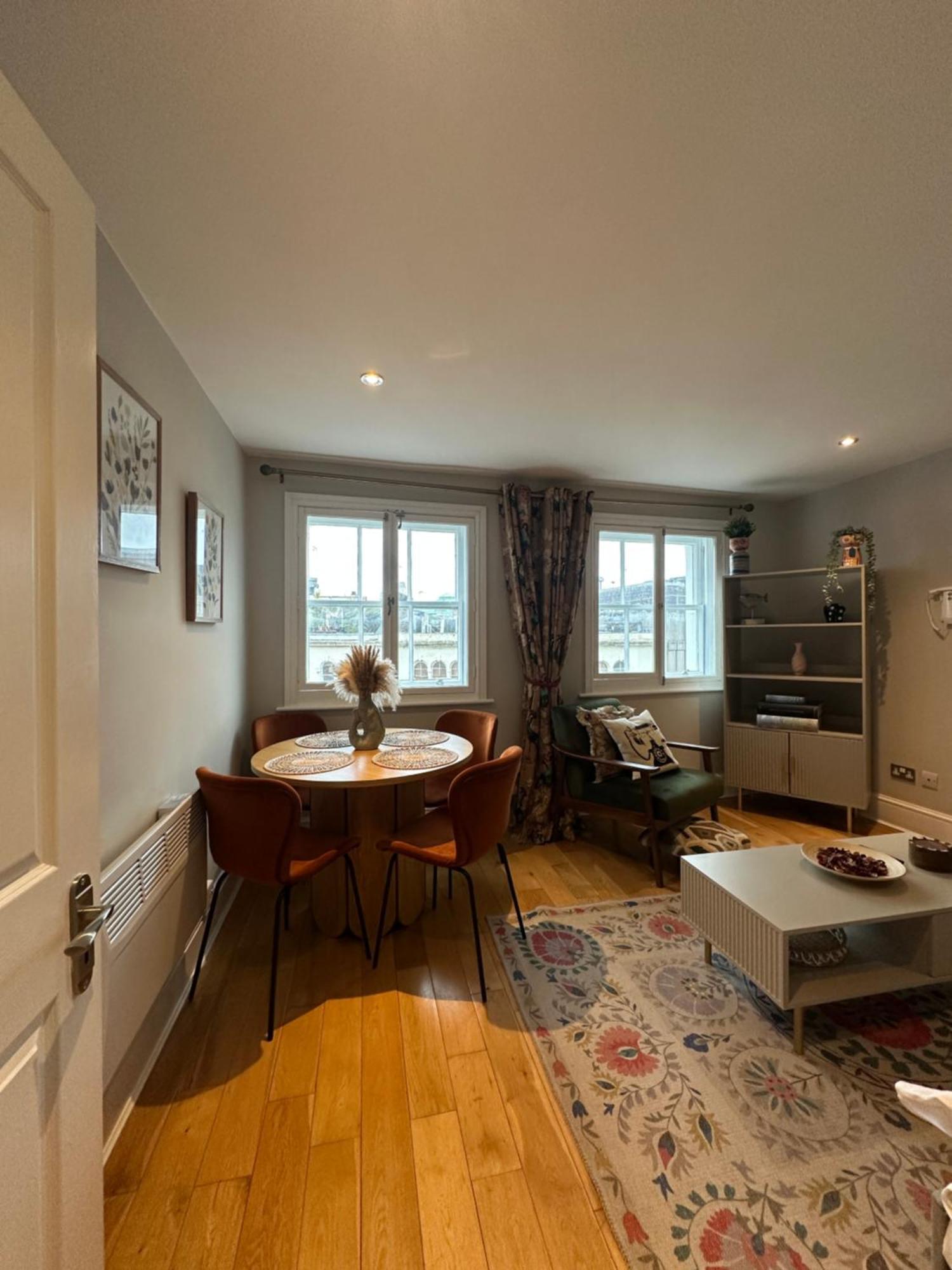 Stylish Flat Minutes From Covent Garden - West End Appartement