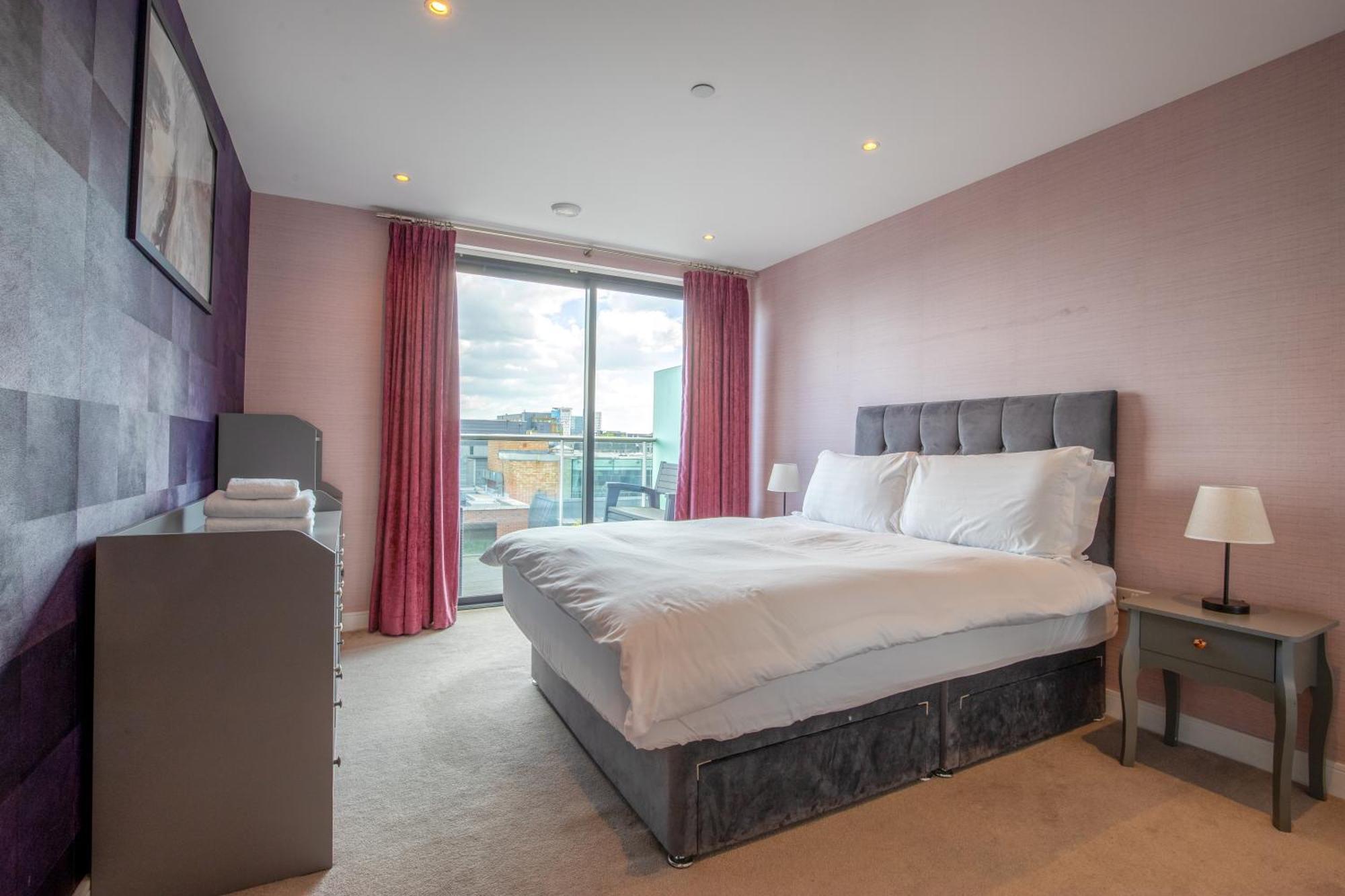 Londwell, Spitalfields & Brick Lane Luxury Balcony Penthouse London