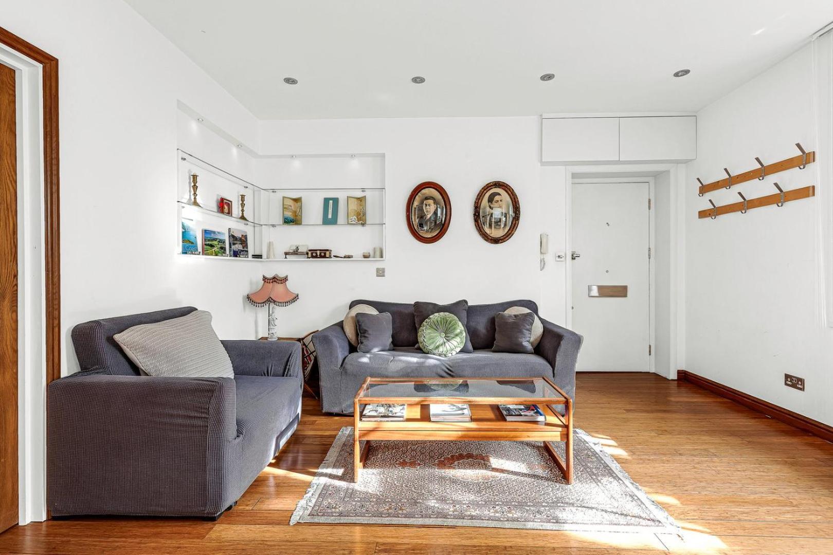 Chic & One Bed Flat Apartment London