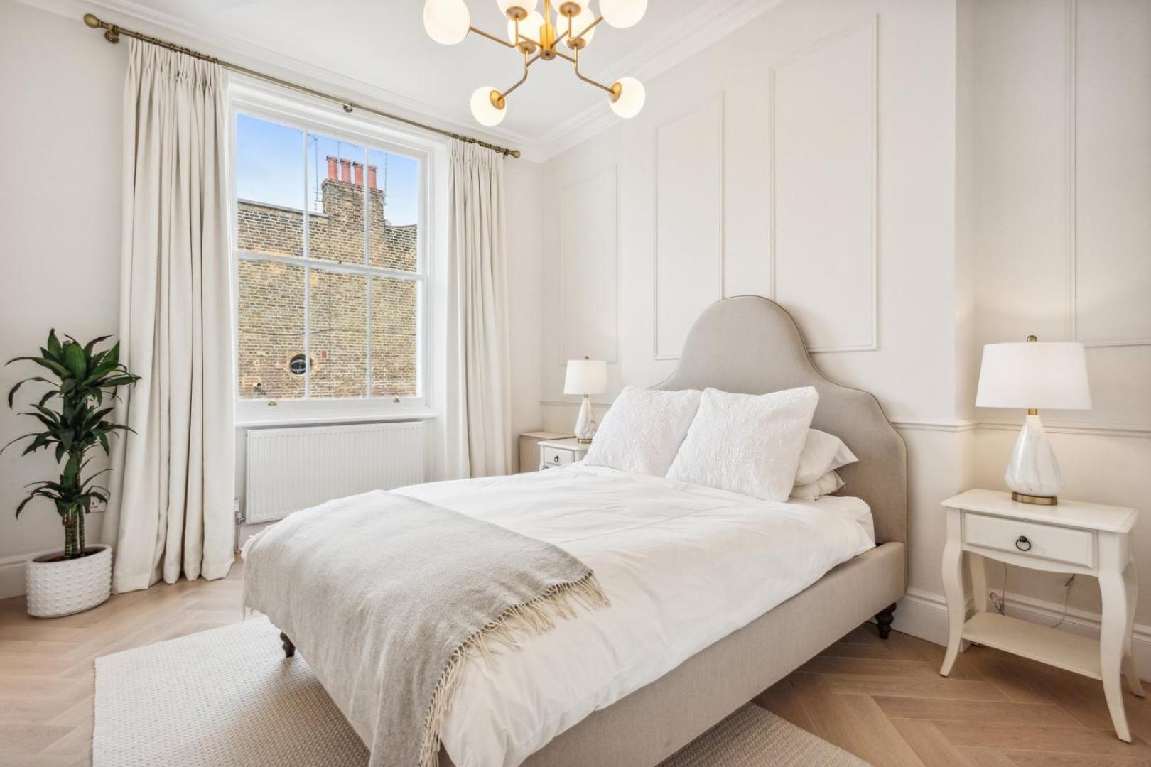 Chic Earl's Court Getaway Apartment