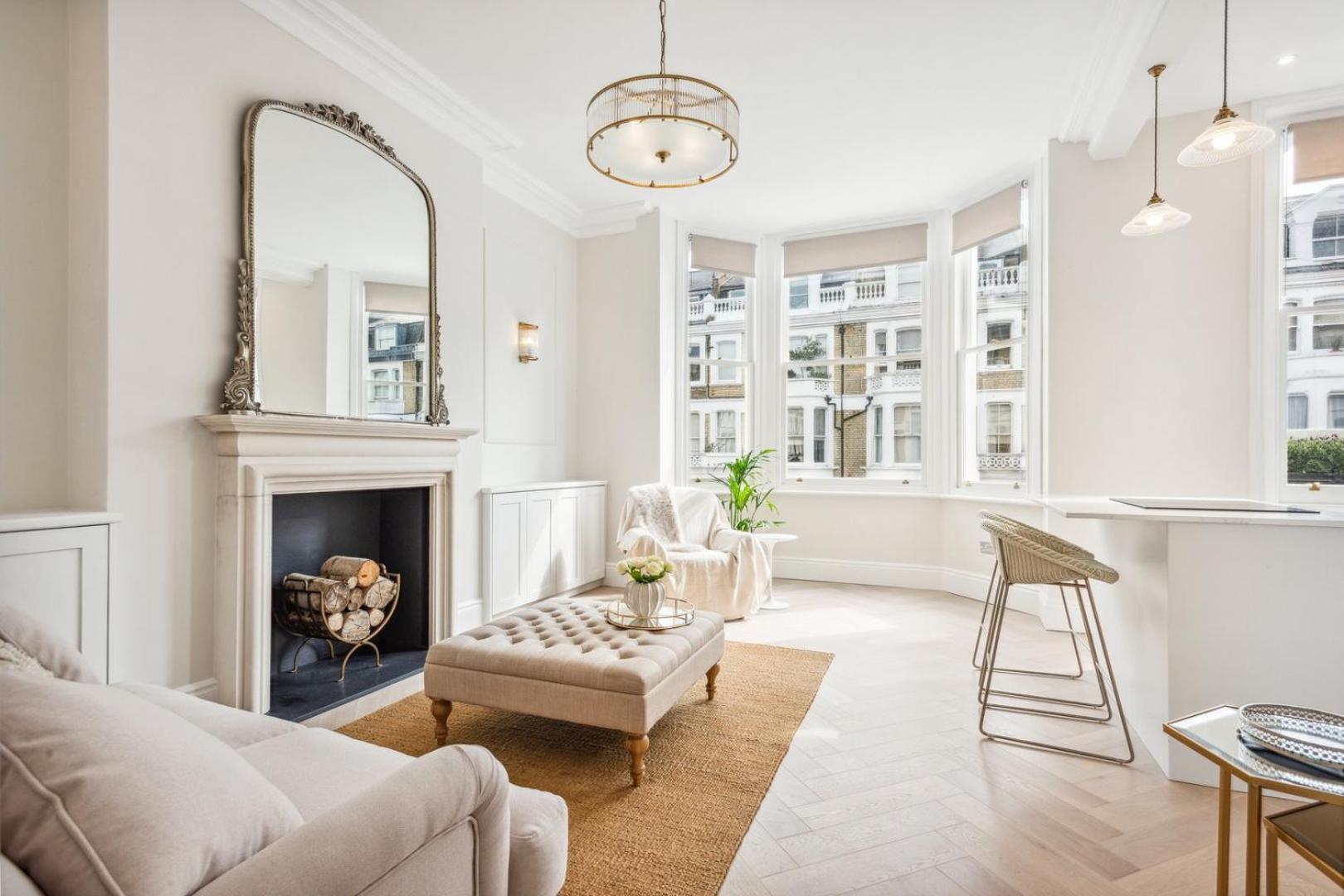 Chic Earl's Court Getaway Apartment London