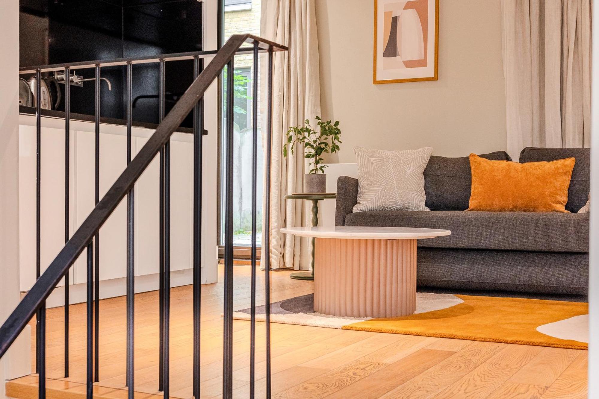 St Paul's I Your Apartment London