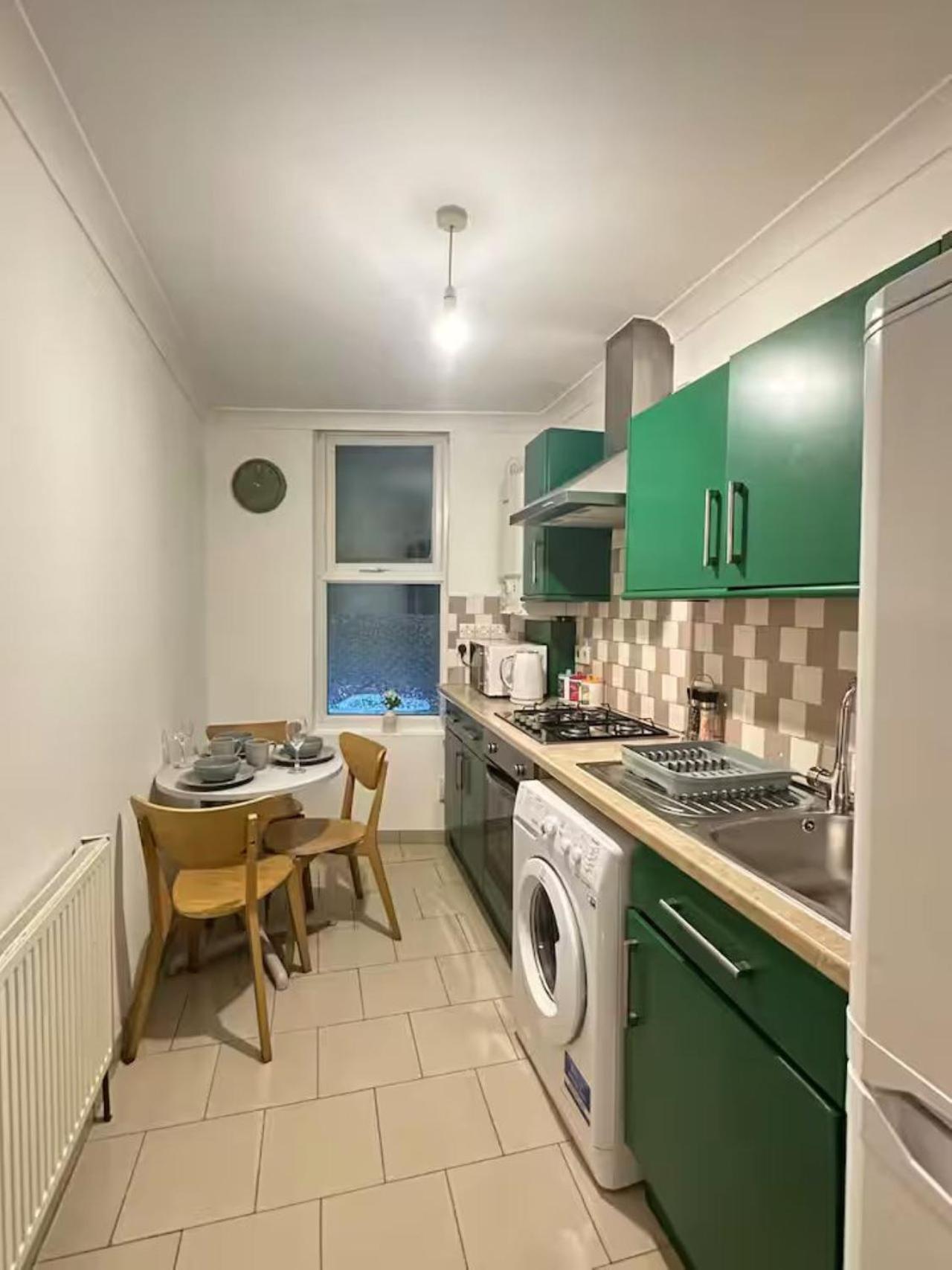 Cosy 1 Bedroom Flat Steps From Turnpike Ln Station Apartment London