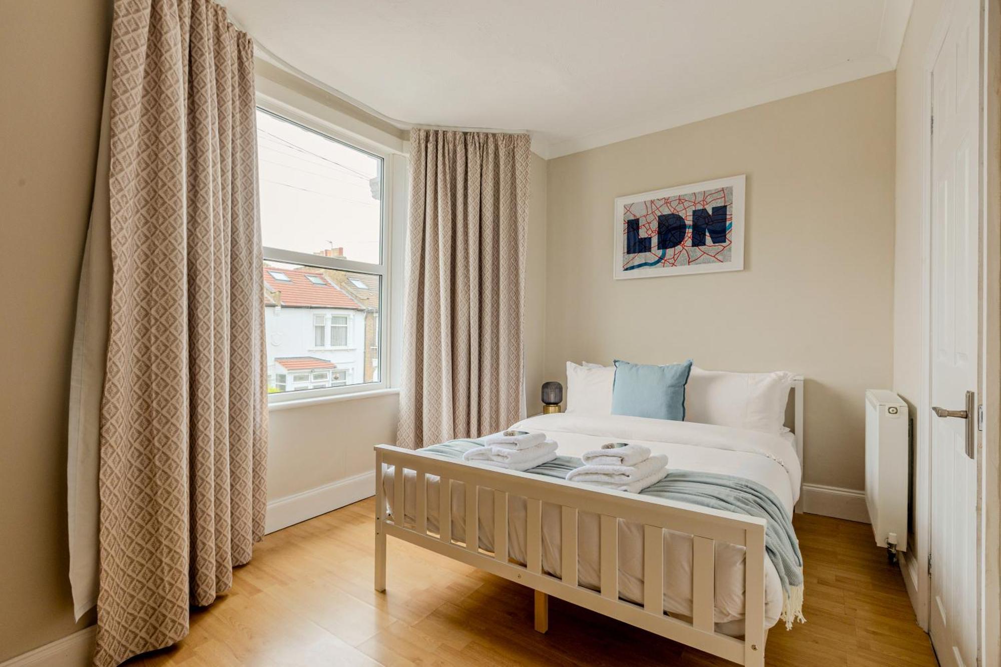 Apartment Stylish 3br Forest Gate With Garden London