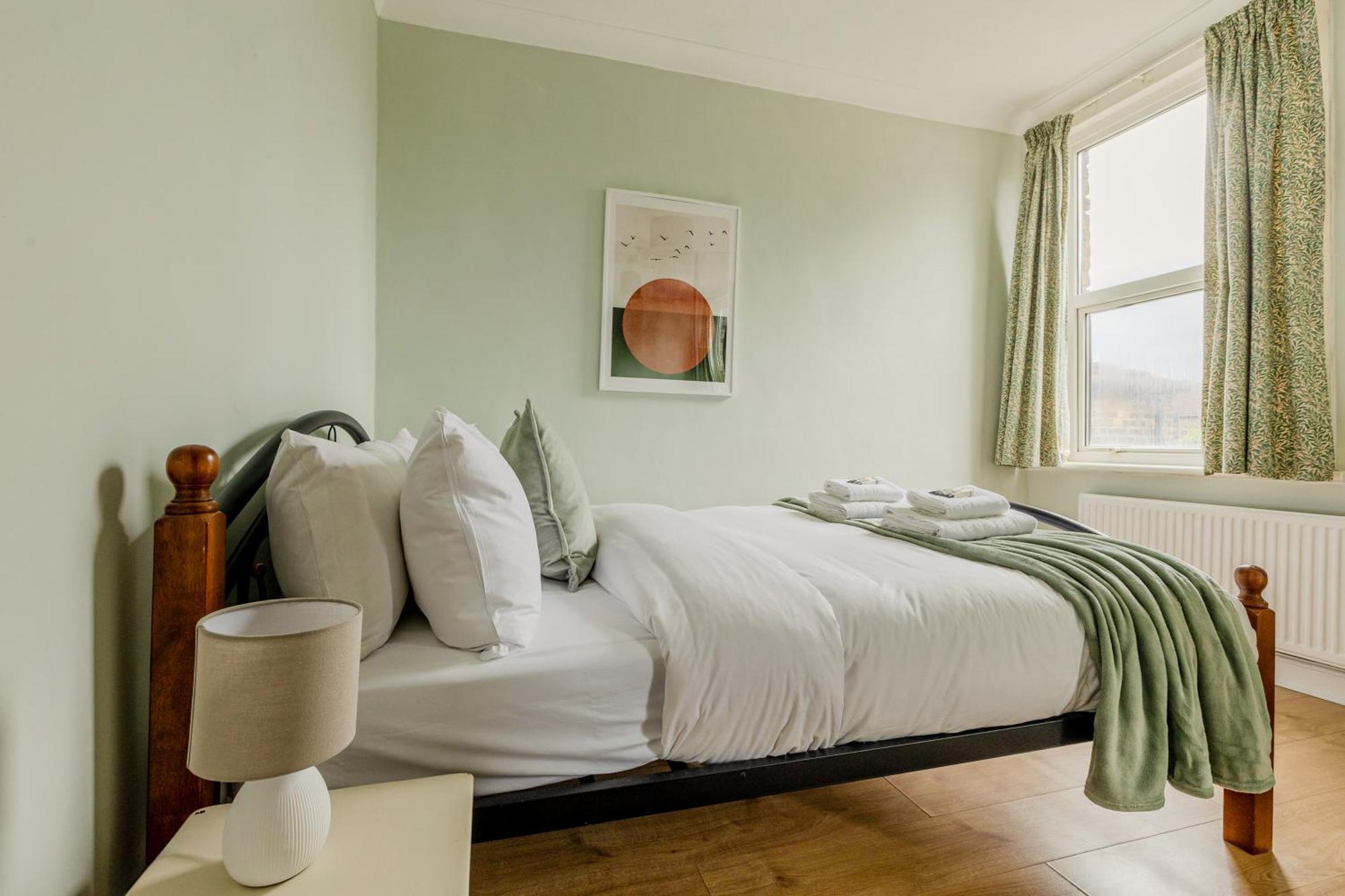 Apartment Stylish 3br Forest Gate With Garden