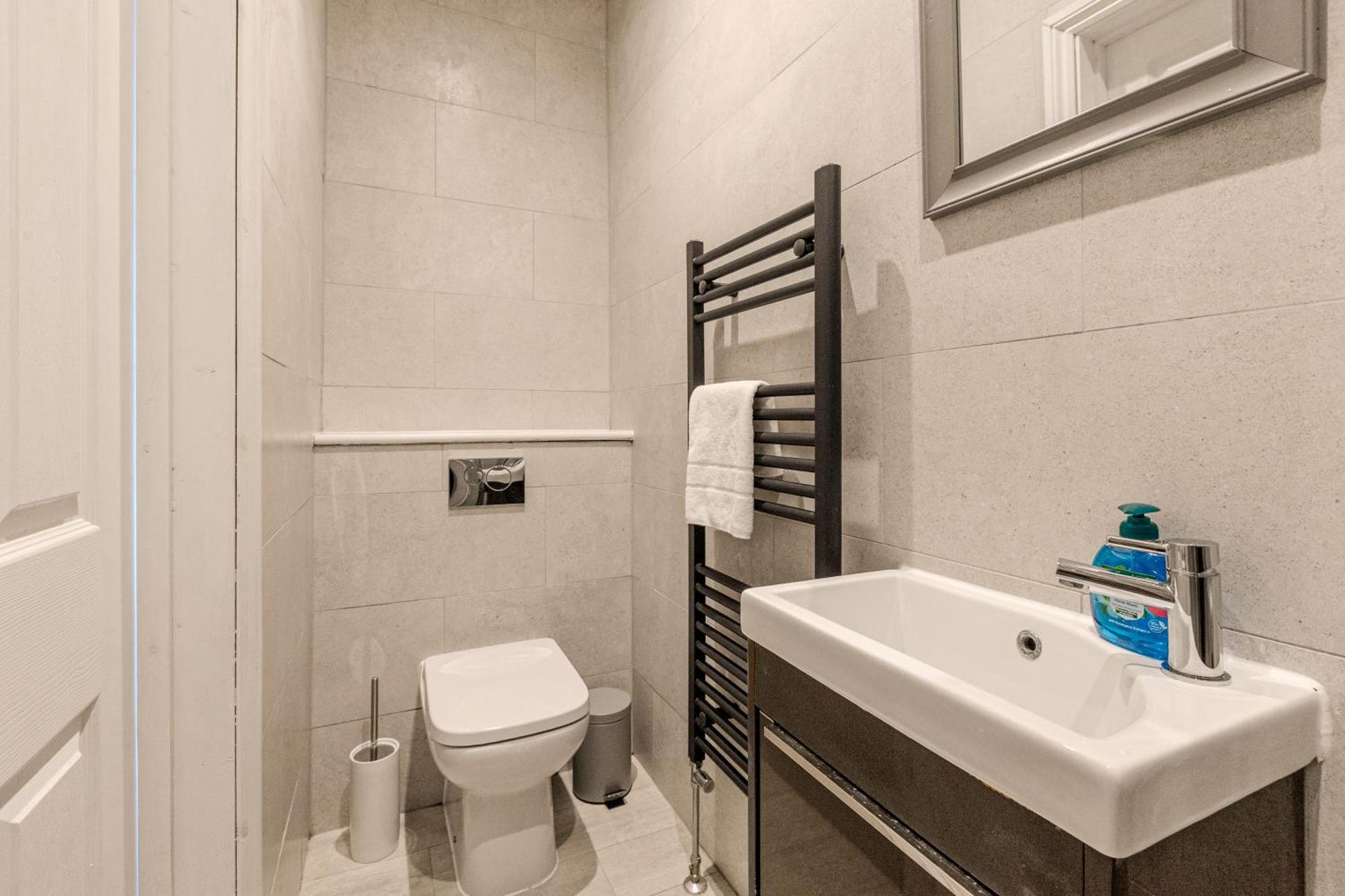 Apartment Stylish 3br Forest Gate With Garden
