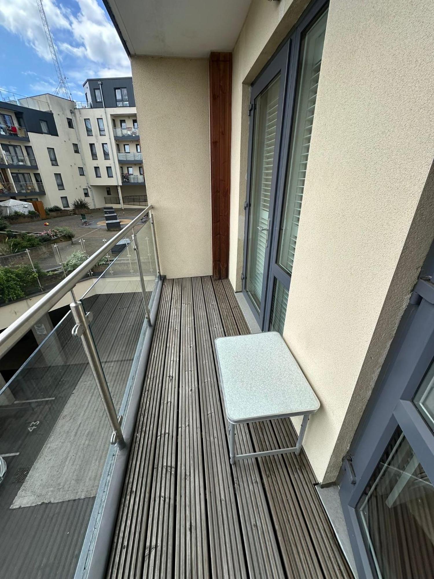 Comfortable Two Bedroom Flat For 6 People's Apartment