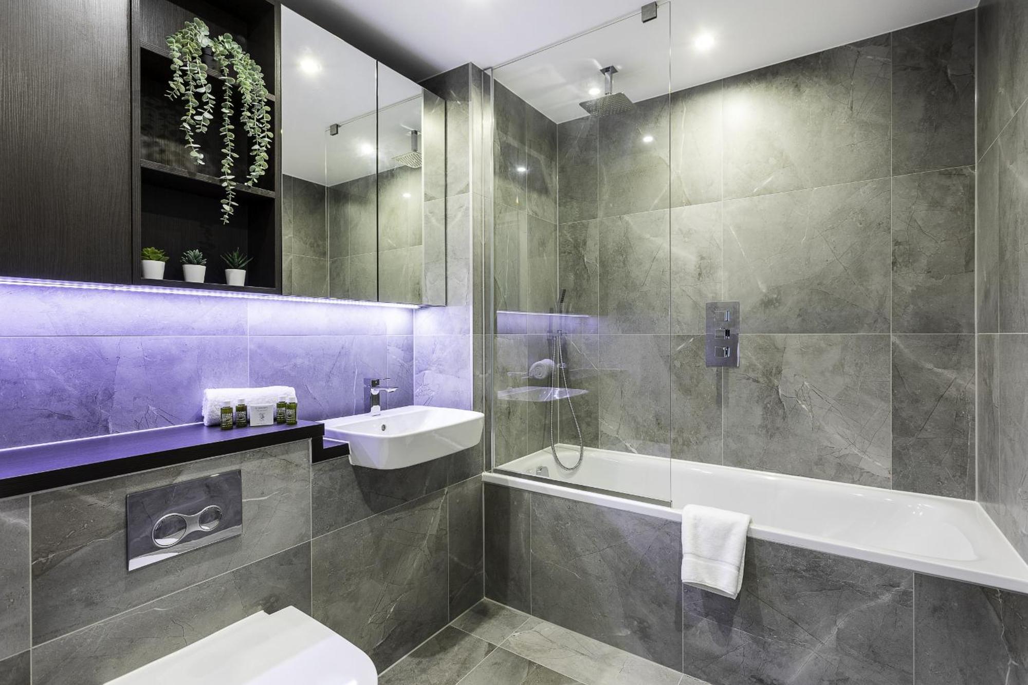 North Acton Xii - 2 Bedrooms - 2 Bathrooms - Balcony Apartment