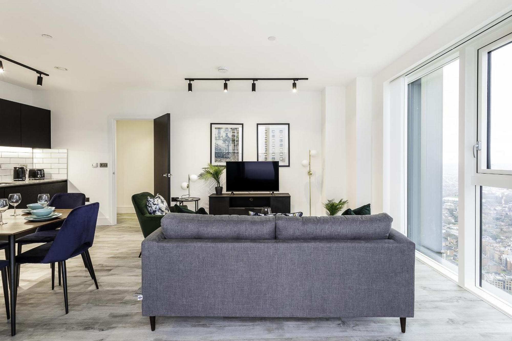 Apartment North Acton Xii - 2 Bedrooms - 2 Bathrooms - Balcony London