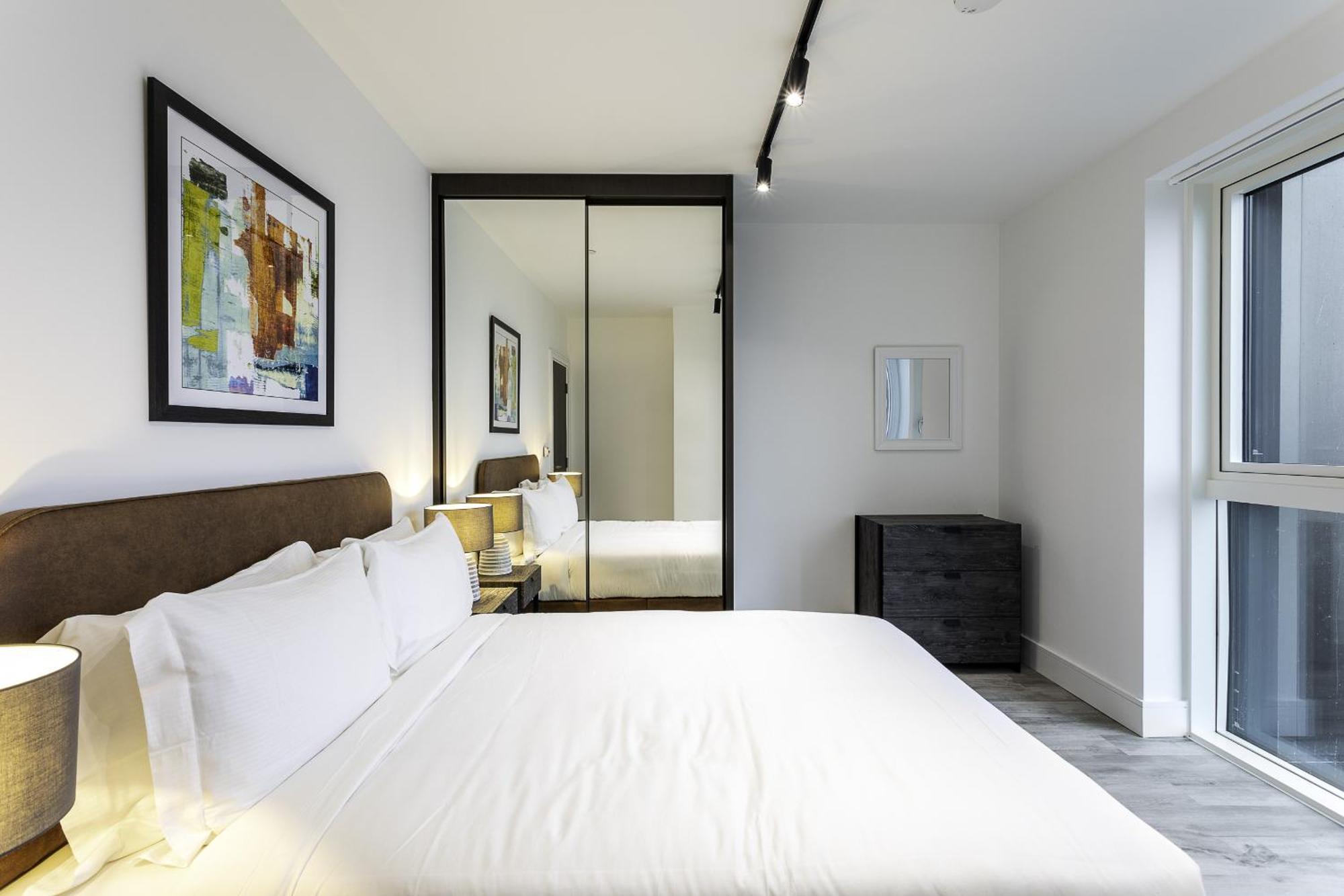 North Acton Ii - 2 Bedrooms - 2 Bathrooms - Balcony London