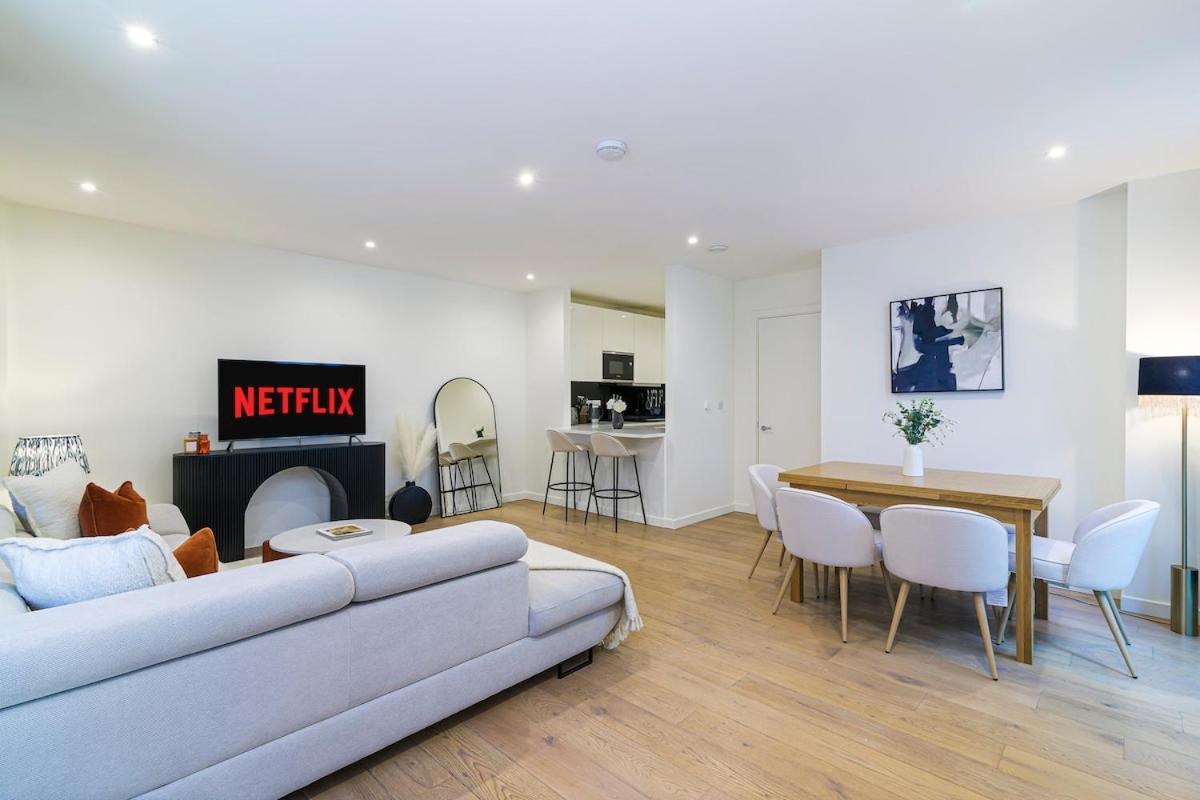 Apartment Kings Cross Luxury 2bed 2bath Near Shops & Restaurants *