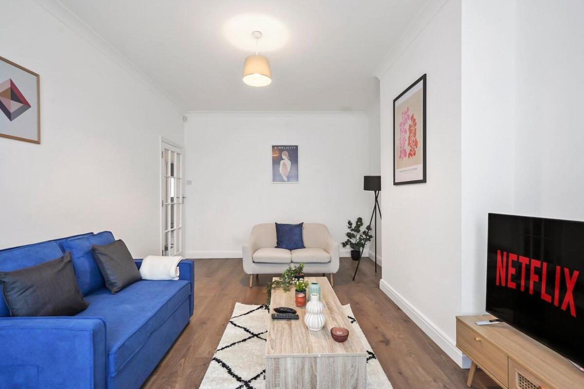 Apartment 4 Bedroom House Free Parking 5mins Walk To Kensal Rise